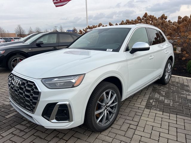 2024 Audi SQ5 Premium Plus