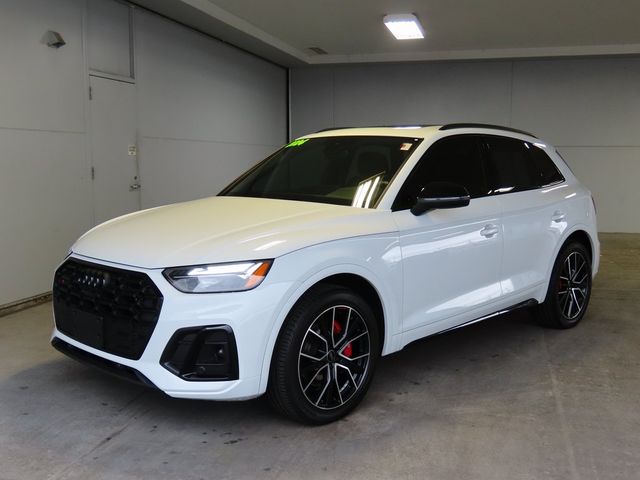 2024 Audi SQ5 Premium Plus