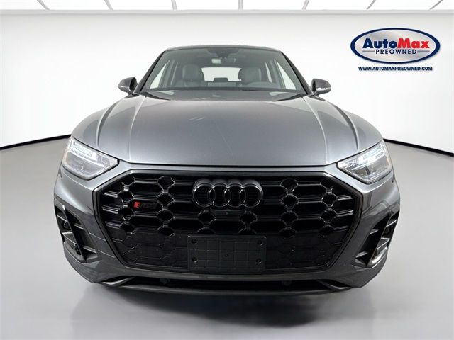 2024 Audi SQ5 Premium Plus