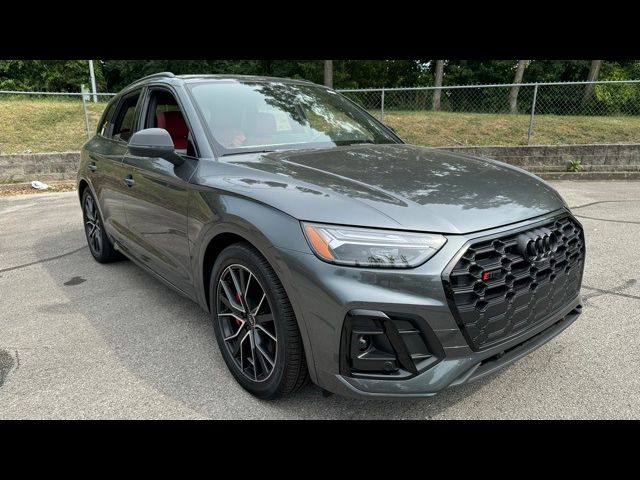 2024 Audi SQ5 Premium Plus