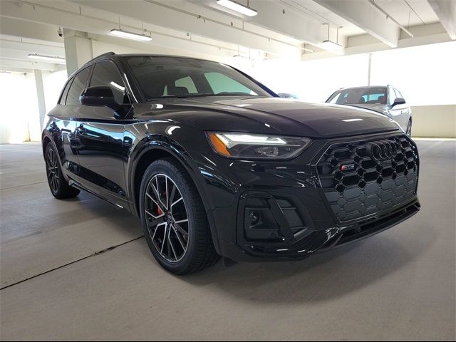 2024 Audi SQ5 Premium Plus