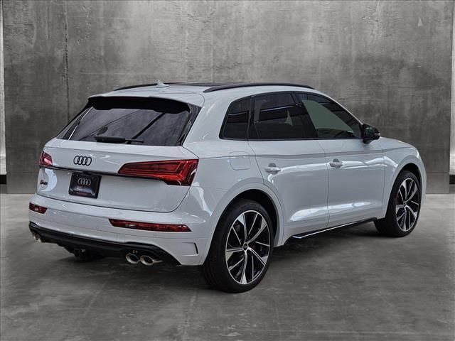 2024 Audi SQ5 Premium Plus