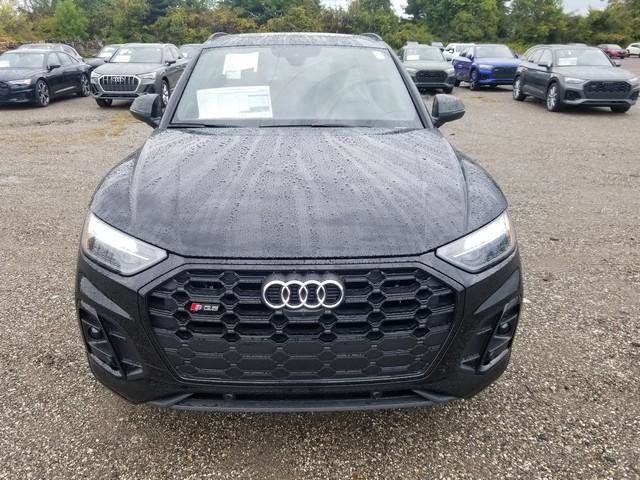 2024 Audi SQ5 Premium Plus