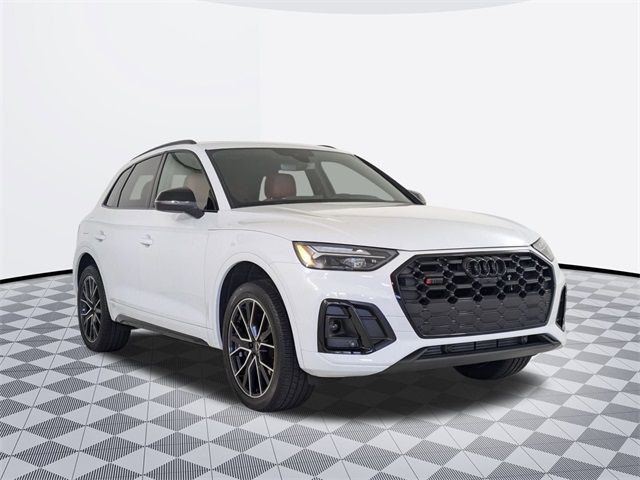 2024 Audi SQ5 Premium Plus