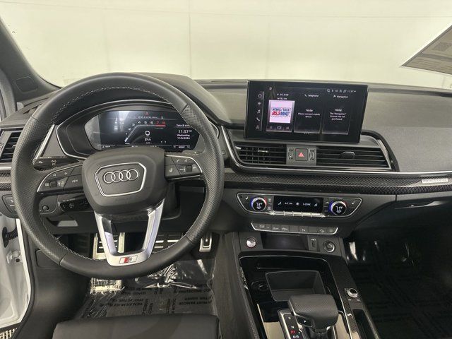 2024 Audi SQ5 Premium Plus