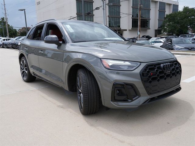 2024 Audi SQ5 Premium Plus