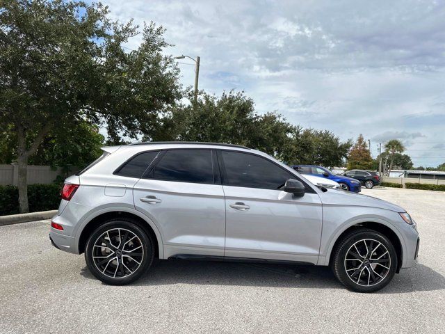 2024 Audi SQ5 Premium Plus