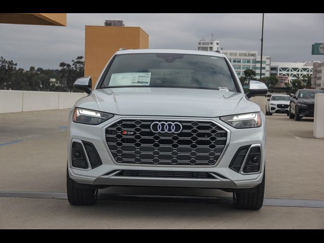 2024 Audi SQ5 Premium Plus