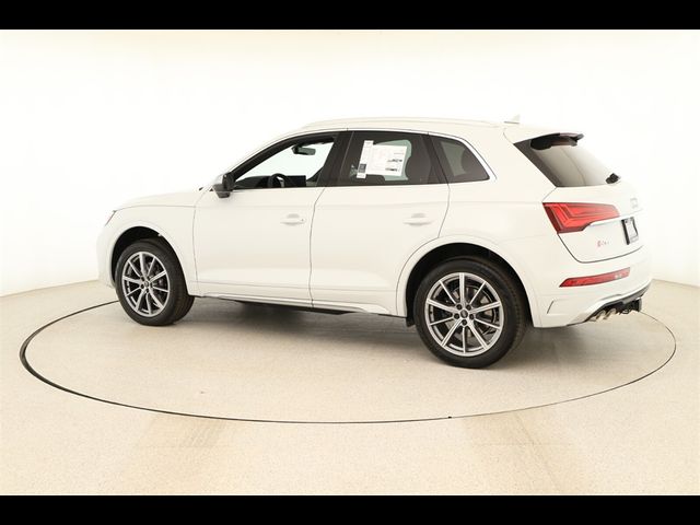 2024 Audi SQ5 Premium Plus