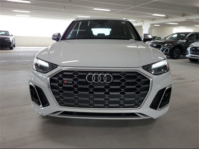 2024 Audi SQ5 Premium Plus