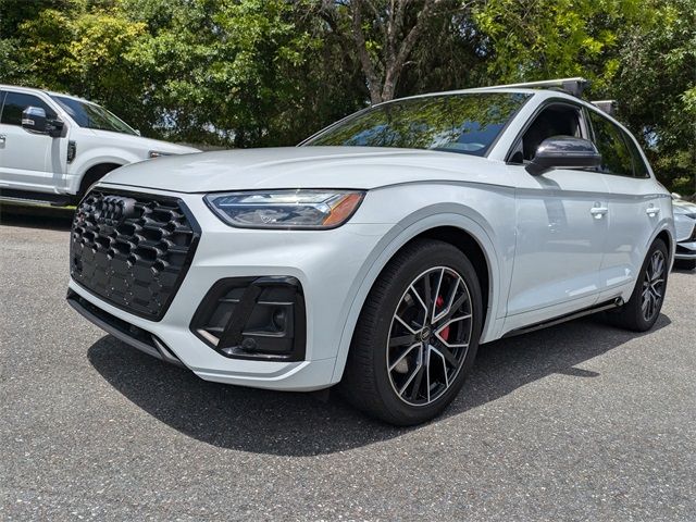 2024 Audi SQ5 Premium Plus