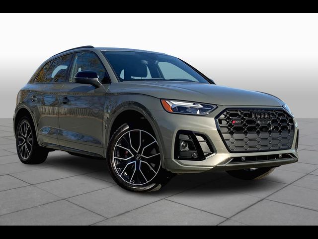 2024 Audi SQ5 Premium Plus