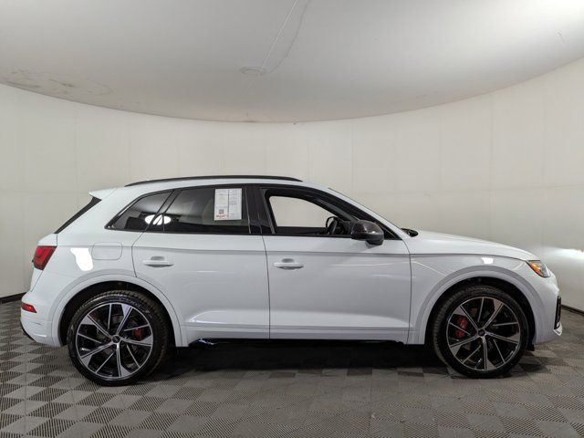 2024 Audi SQ5 Premium Plus