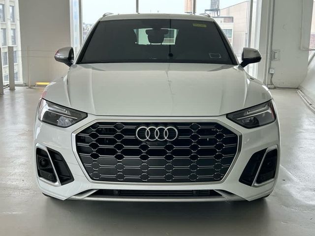 2024 Audi SQ5 Premium Plus