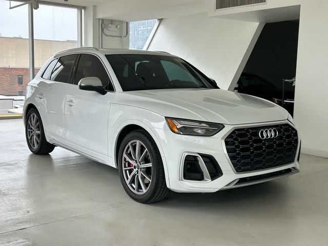 2024 Audi SQ5 Premium Plus
