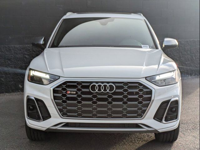 2024 Audi SQ5 Premium Plus