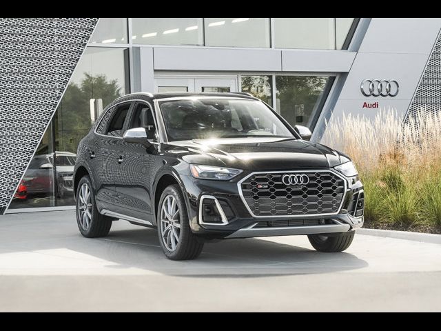 2024 Audi SQ5 Premium Plus