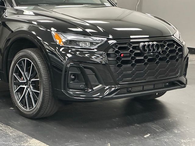 2024 Audi SQ5 Premium Plus