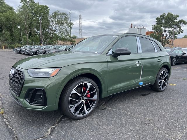 2024 Audi SQ5 Premium Plus