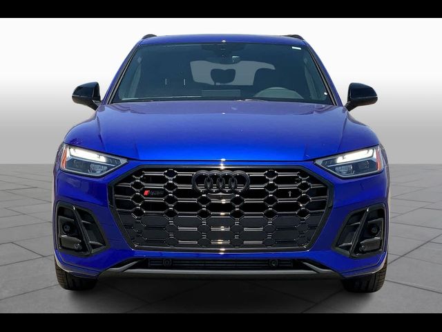 2024 Audi SQ5 Premium Plus