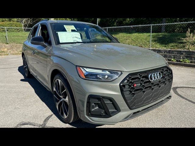 2024 Audi SQ5 Premium Plus