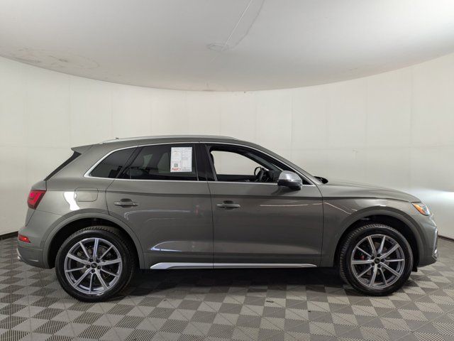 2024 Audi SQ5 Premium Plus