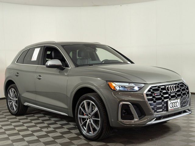 2024 Audi SQ5 Premium Plus