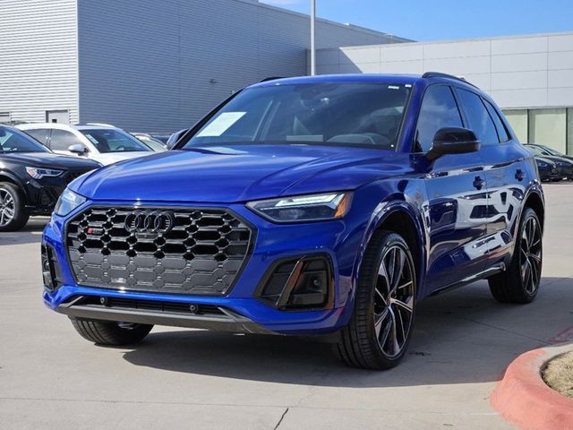 2024 Audi SQ5 Premium Plus