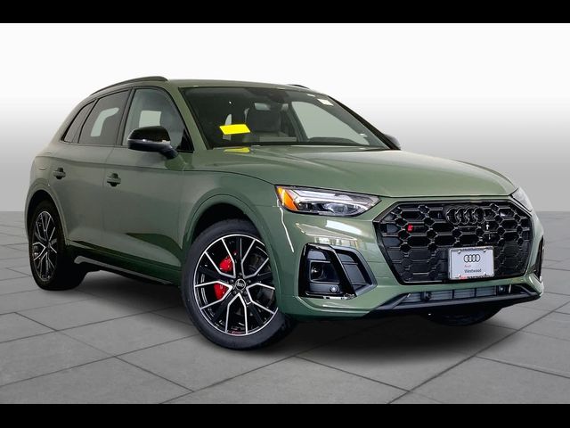 2024 Audi SQ5 Premium Plus