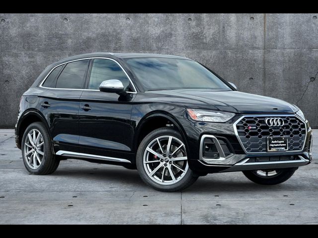 2024 Audi SQ5 Premium Plus