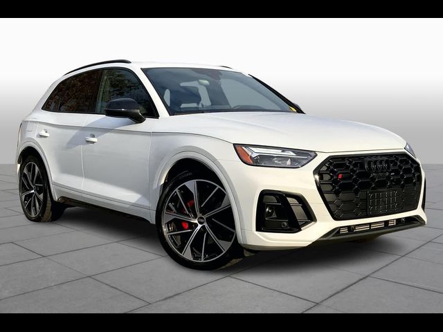 2024 Audi SQ5 Premium Plus