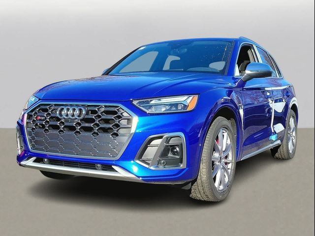 2024 Audi SQ5 Premium Plus