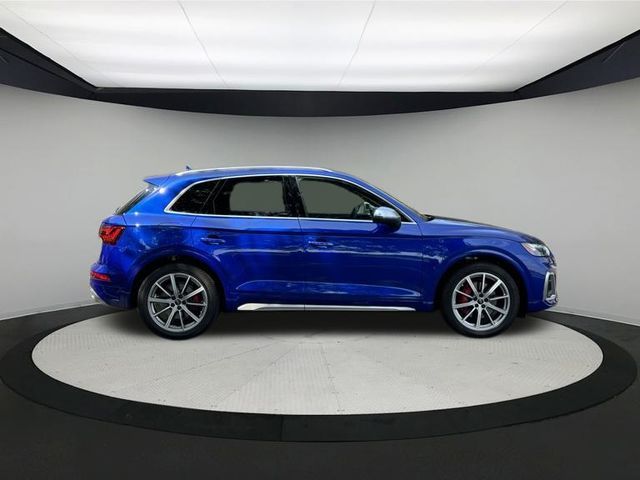 2024 Audi SQ5 Premium Plus