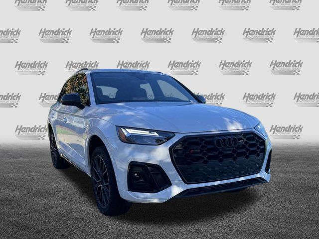 2024 Audi SQ5 Premium Plus