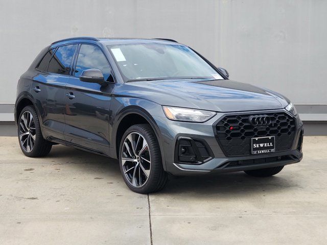 2024 Audi SQ5 Premium Plus