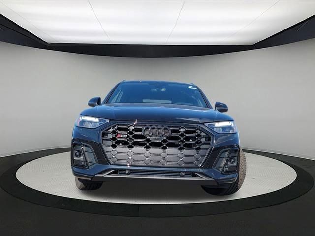 2024 Audi SQ5 Premium Plus