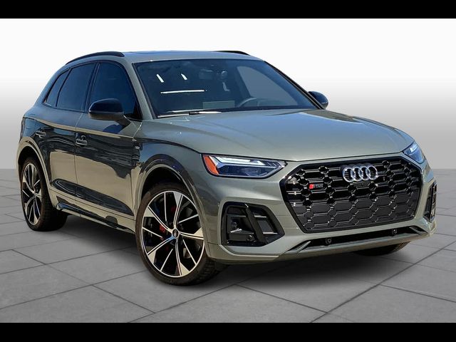 2024 Audi SQ5 Premium Plus