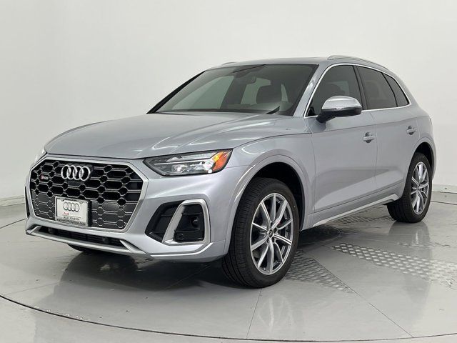 2024 Audi SQ5 Premium Plus