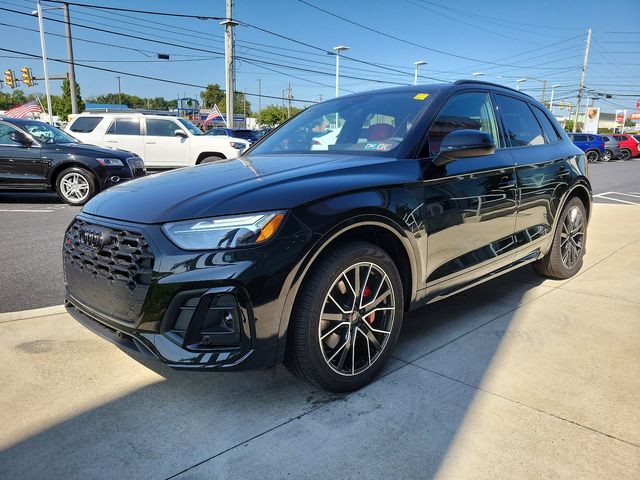 2024 Audi SQ5 Premium Plus