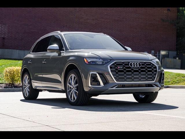 2024 Audi SQ5 Premium Plus