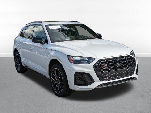 2024 Audi SQ5 Premium Plus