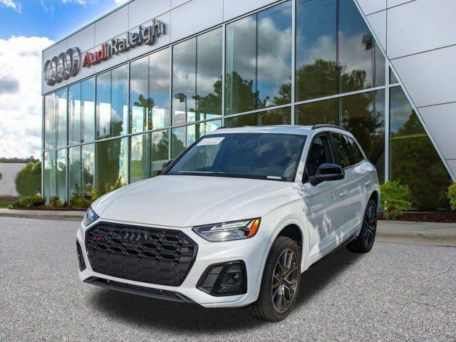 2024 Audi SQ5 Premium Plus