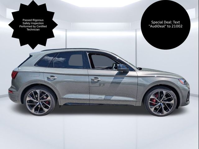 2024 Audi SQ5 Premium Plus