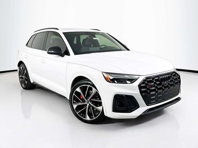 2024 Audi SQ5 Premium Plus