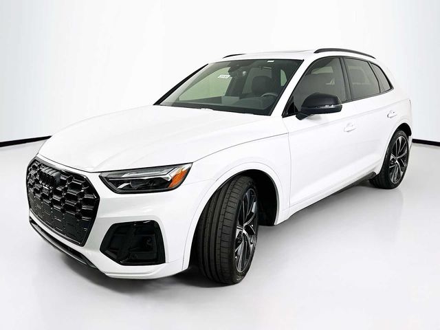 2024 Audi SQ5 Premium Plus