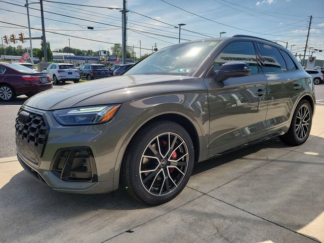 2024 Audi SQ5 Premium Plus