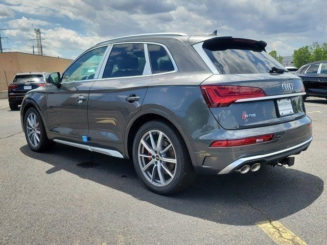 2024 Audi SQ5 Premium Plus