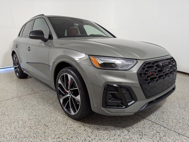 2024 Audi SQ5 Premium Plus