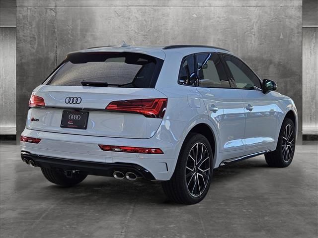 2024 Audi SQ5 Premium Plus