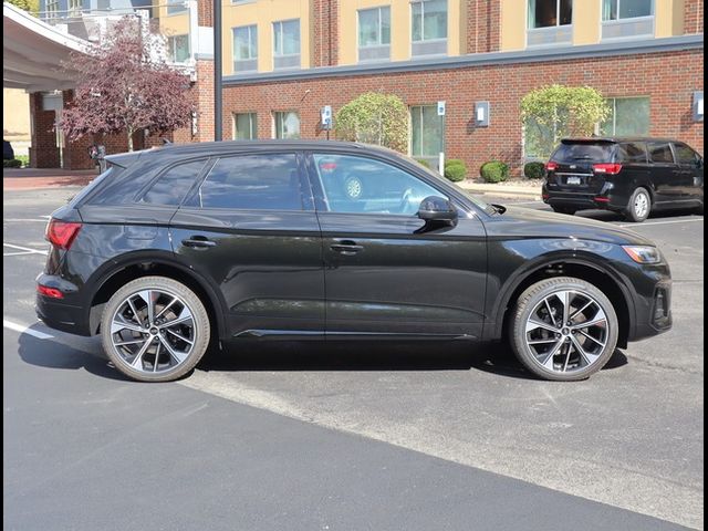 2024 Audi SQ5 Premium Plus